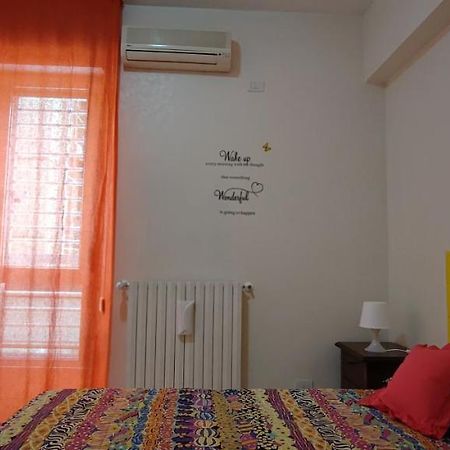 Mariposa Guest House Μπάρι Εξωτερικό φωτογραφία