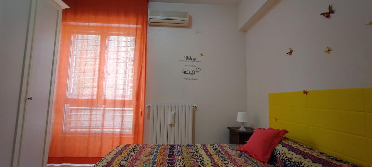 Mariposa Guest House Μπάρι Εξωτερικό φωτογραφία