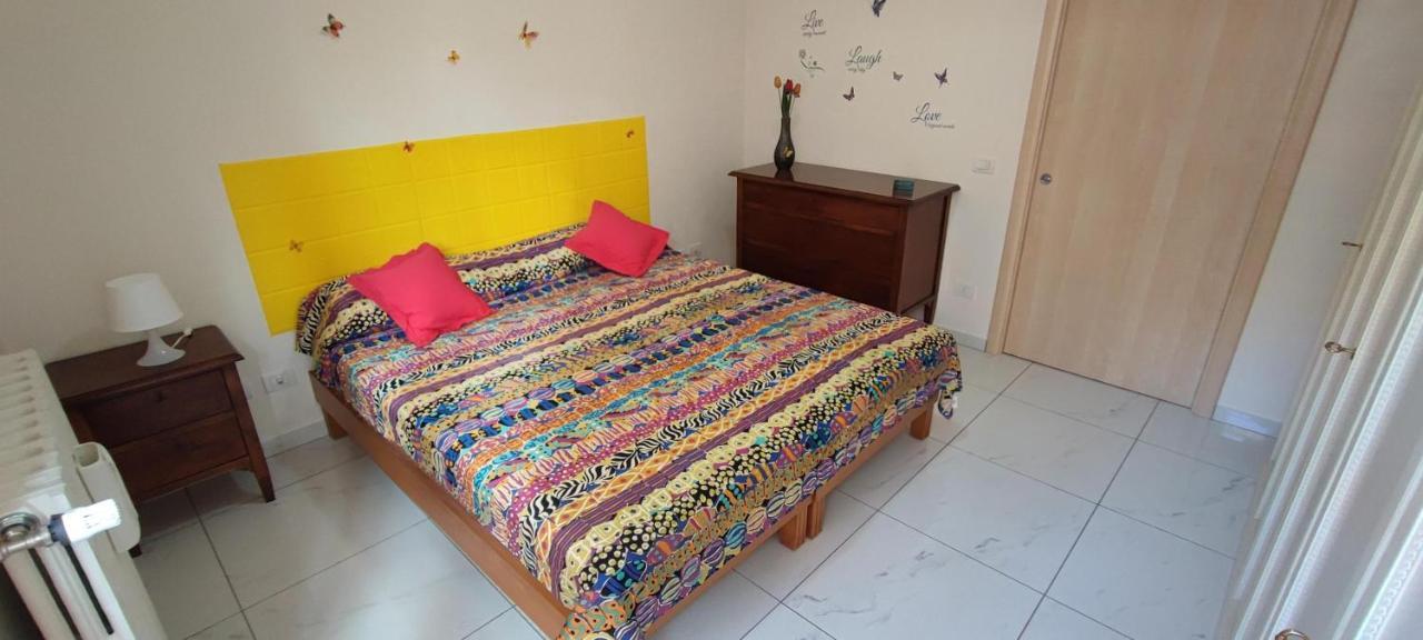 Mariposa Guest House Μπάρι Εξωτερικό φωτογραφία